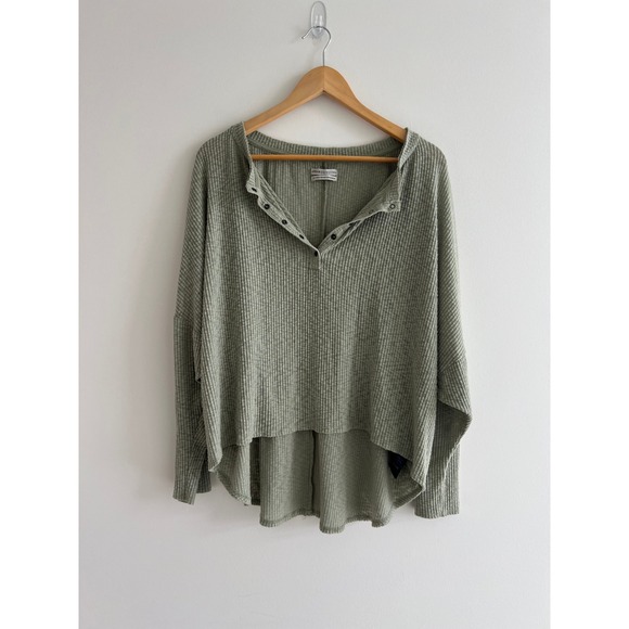 Urban Outfitters Tops - Urban Outfitters Sage Waffle Knit Henley Top L Oversized Cottagecore UO